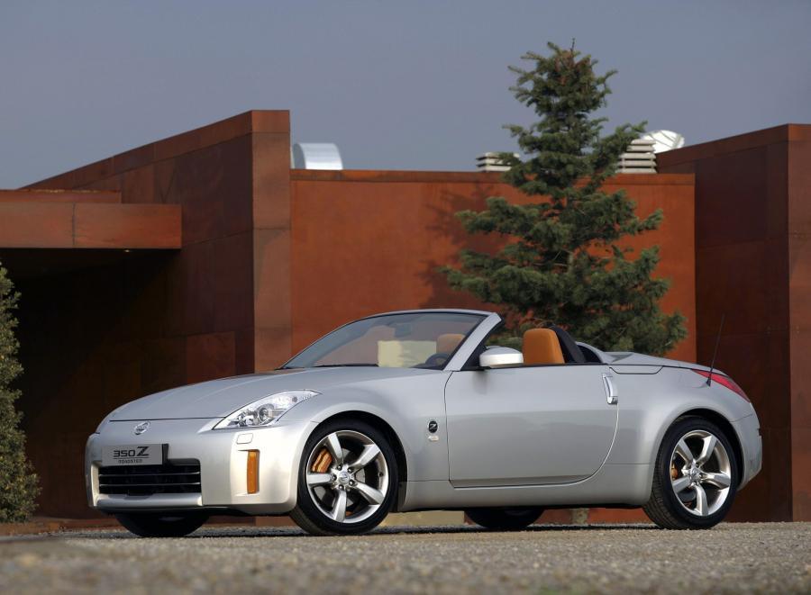  Nissan 350Z Roadster 2006 года  (фото 5 из 5)